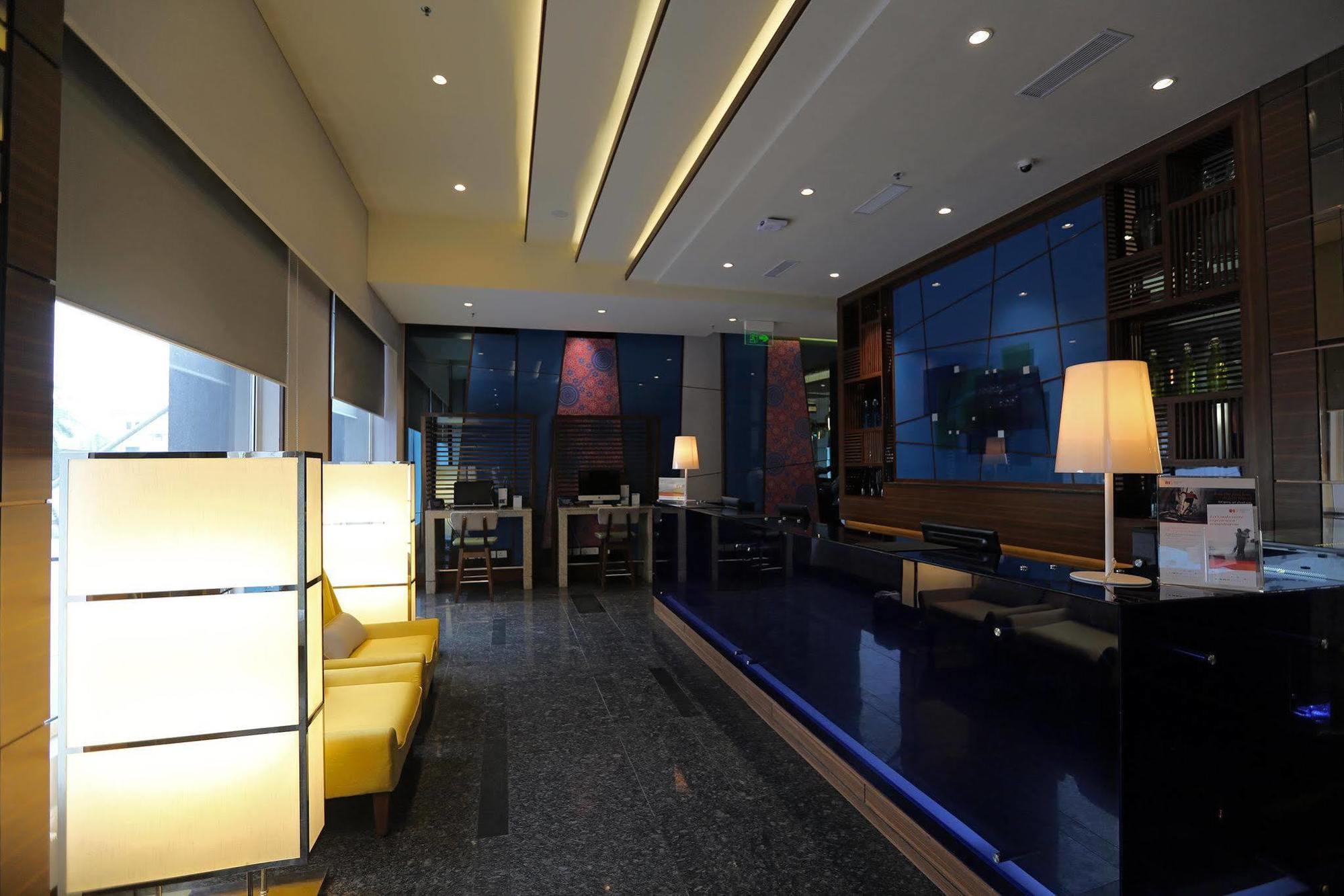 Holiday Inn Express Chennai Old Mahabalipuram Road ภายนอก รูปภาพ