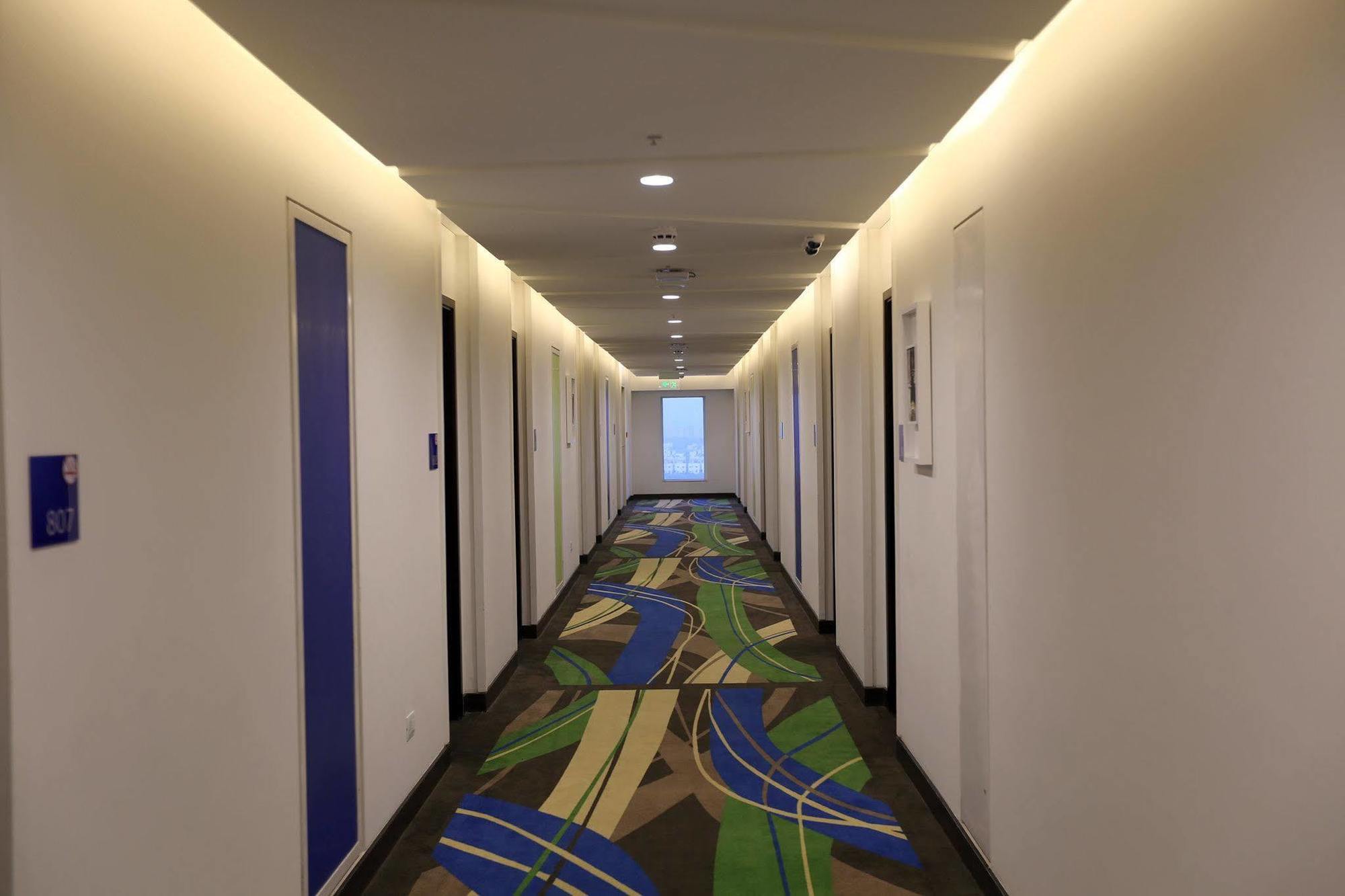 Holiday Inn Express Chennai Old Mahabalipuram Road ภายนอก รูปภาพ